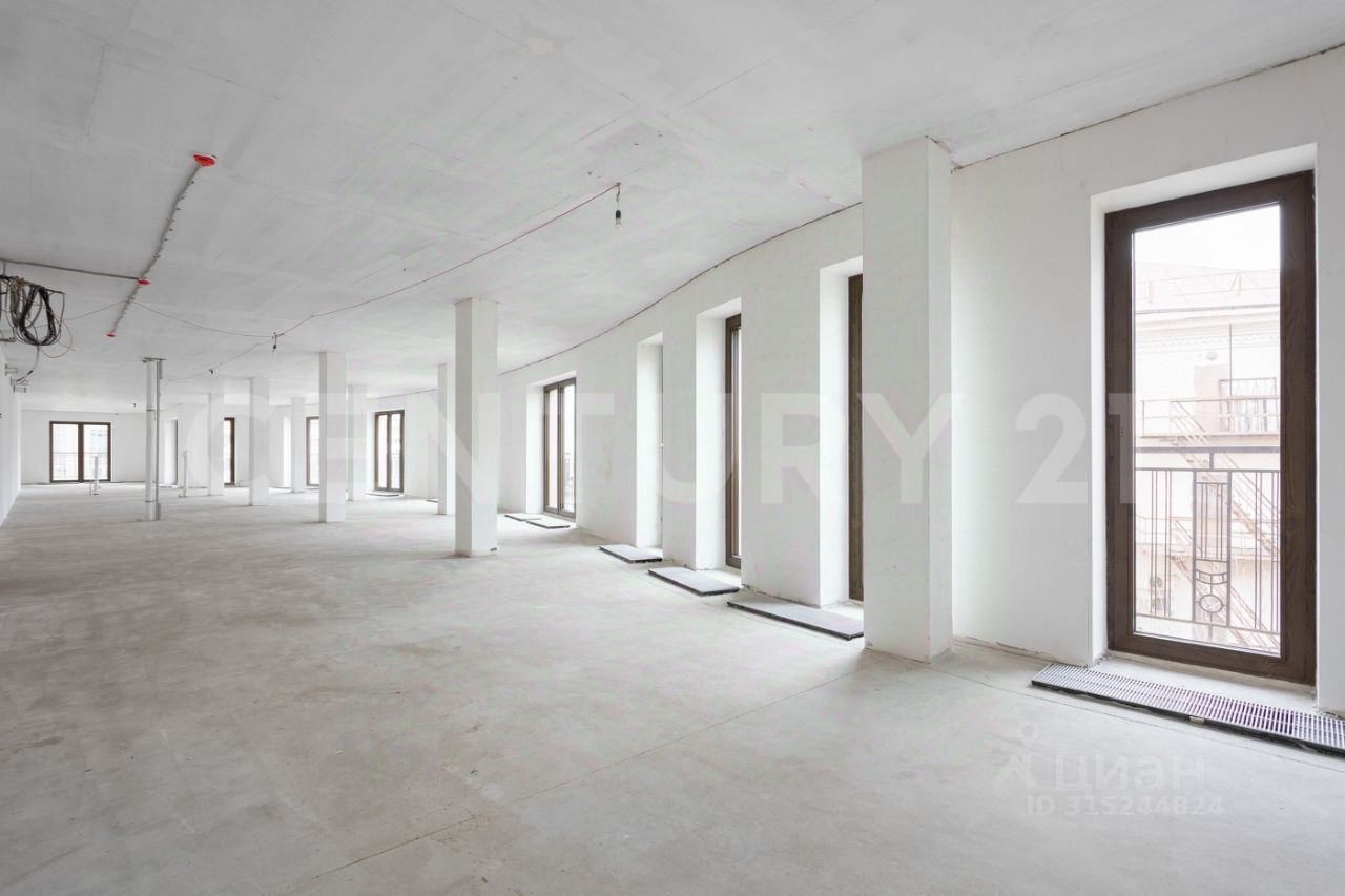 Продажа 5-комн квартиры на вторичном рынке Газетный переулок, 13С1