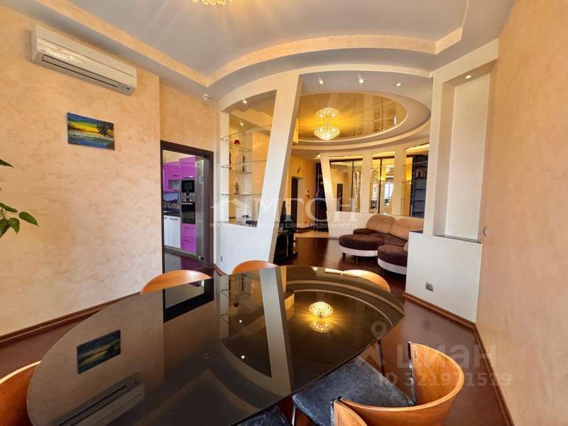 Продажа 3-комн квартиры на вторичном рынке Ярцевская улица, 27к1