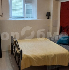 Продажа 2-комн квартиры на вторичном рынке улица Стасовой,  д. 5