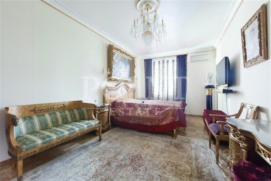 Продажа 4-комн квартиры на вторичном рынке 3-я Красногвардейская улица, 3