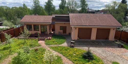 Коттедж/дом Тярлево пос., Новая ул. ,  д. 45