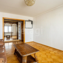 Продажа 3-комн квартиры на вторичном рынке Морская наб,  д. 27,  к. 1
