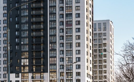 Продажа 3-комн квартиры на вторичном рынке Гражданская 3-я ул,  д. 21