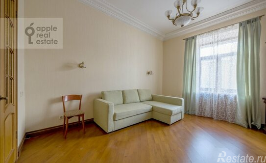 Аренда 2-комн квартиры на вторичном рынке ул Садовая-Спасская,  д. 21/1