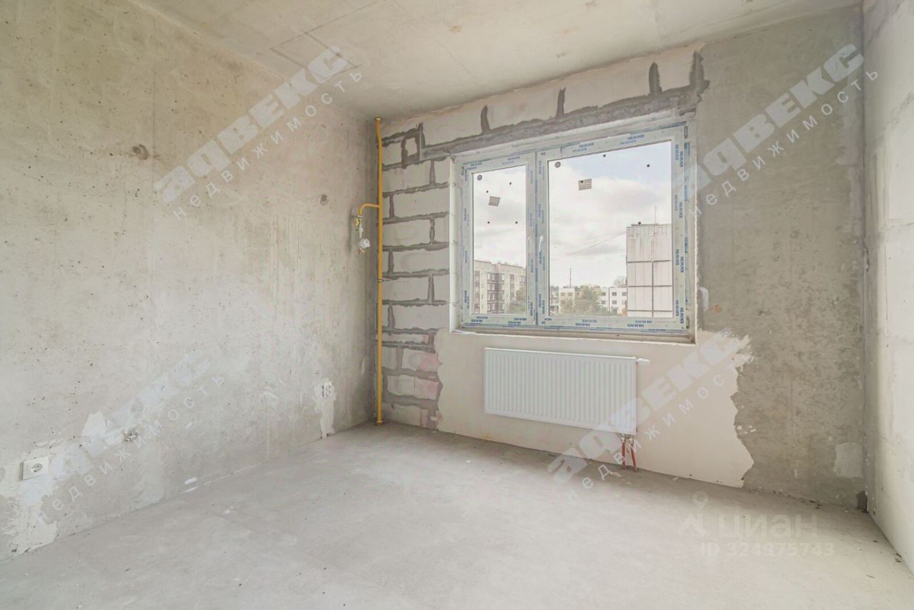 Продажа 1-комн квартиры на вторичном рынке Сиверский городской поселок, улица Космонавта Титова, 1