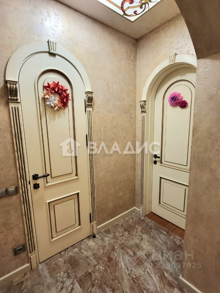Продажа 2-комн квартиры на вторичном рынке Варшавская улица, 23к2