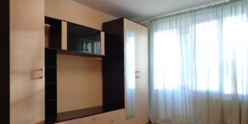 1-комн квартира улица Уткина,  д. 45А