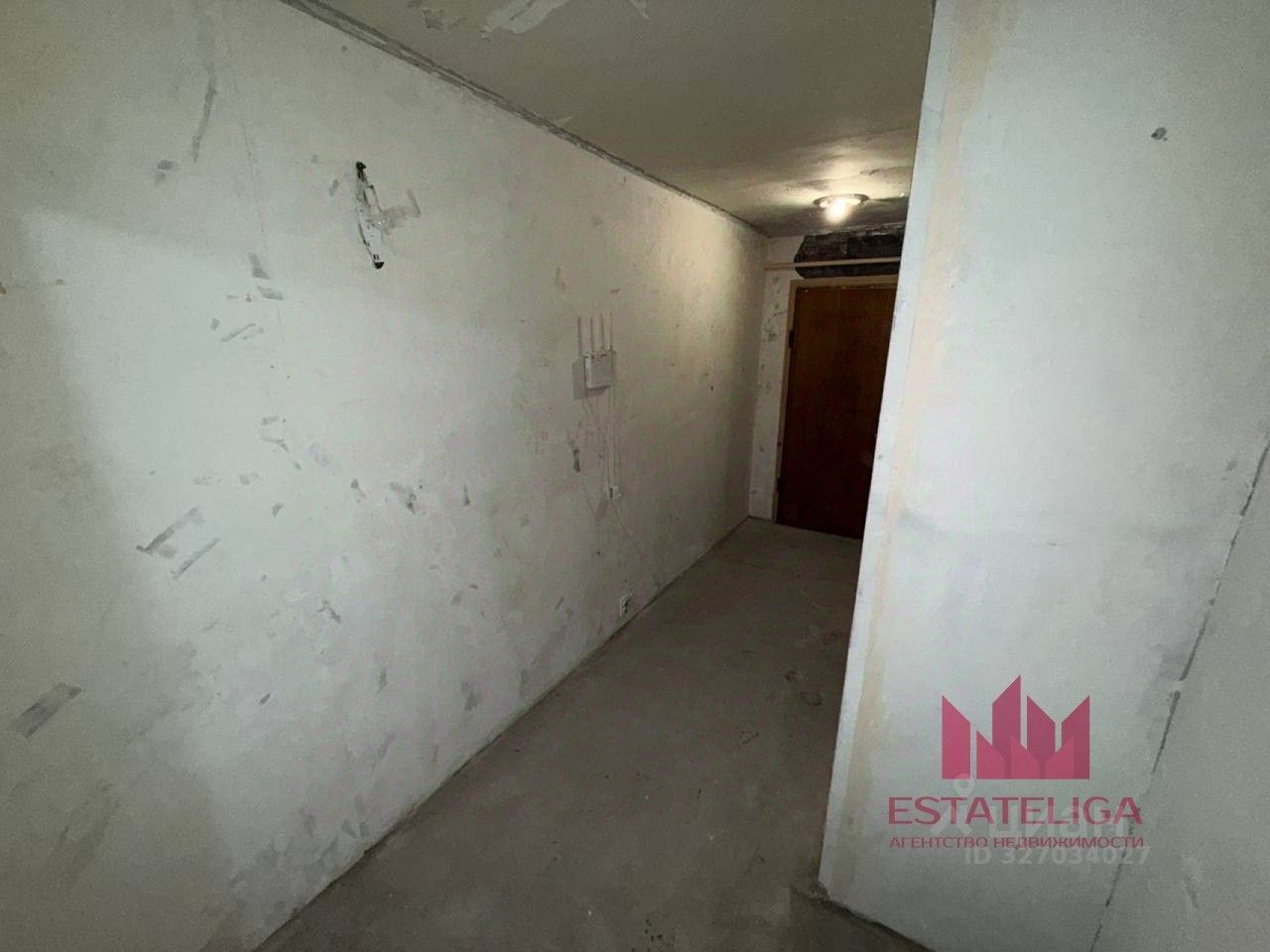 Продажа 2-комн квартиры на вторичном рынке Онежская улица, 18