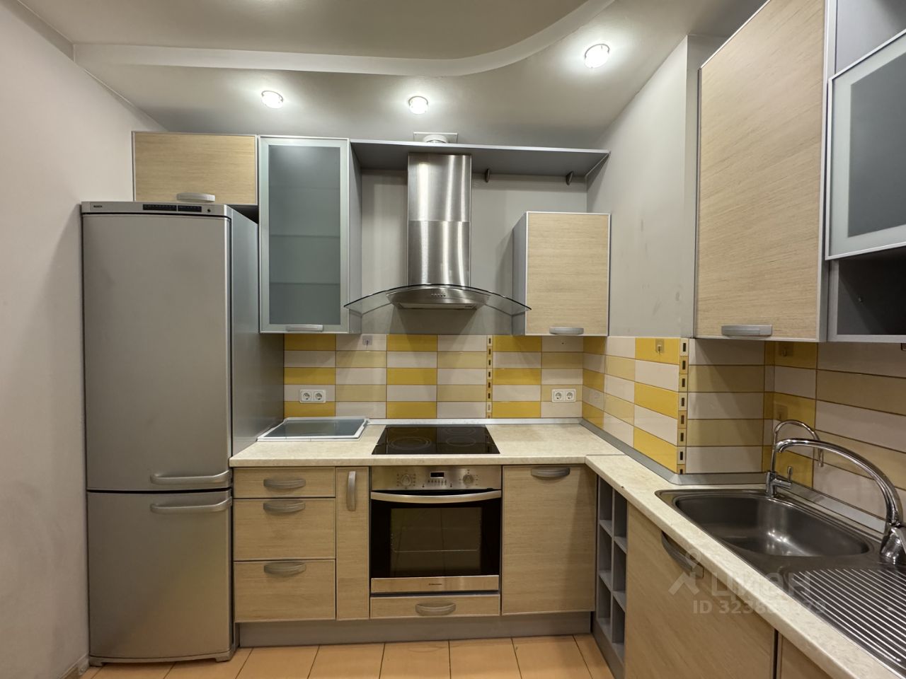 Продажа 3-комн квартиры на вторичном рынке Пулковская улица, 10к1