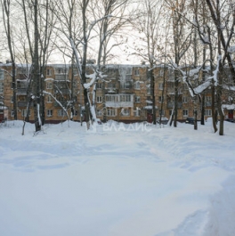 Продажа 1-комн квартиры на вторичном рынке Воронок, улица Пушкина,  д. 9