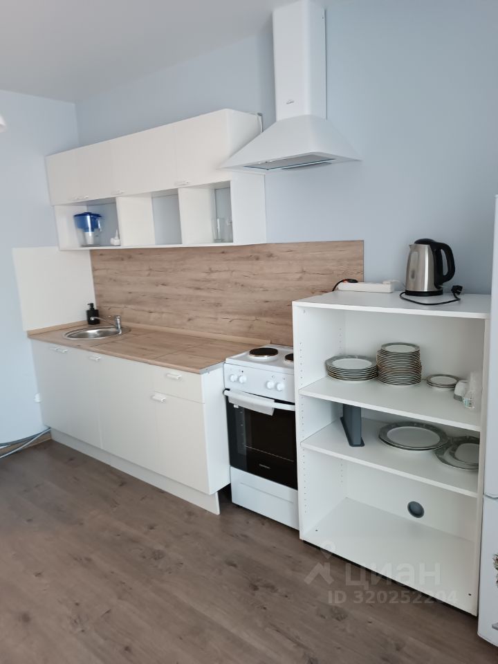 Продажа 2-комн квартиры на вторичном рынке Лопатино пгт, улица Сухановская, 16