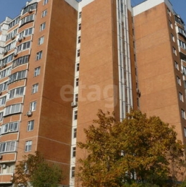 Продажа 3-комн квартиры на вторичном рынке Белореченская улица,  д. 30