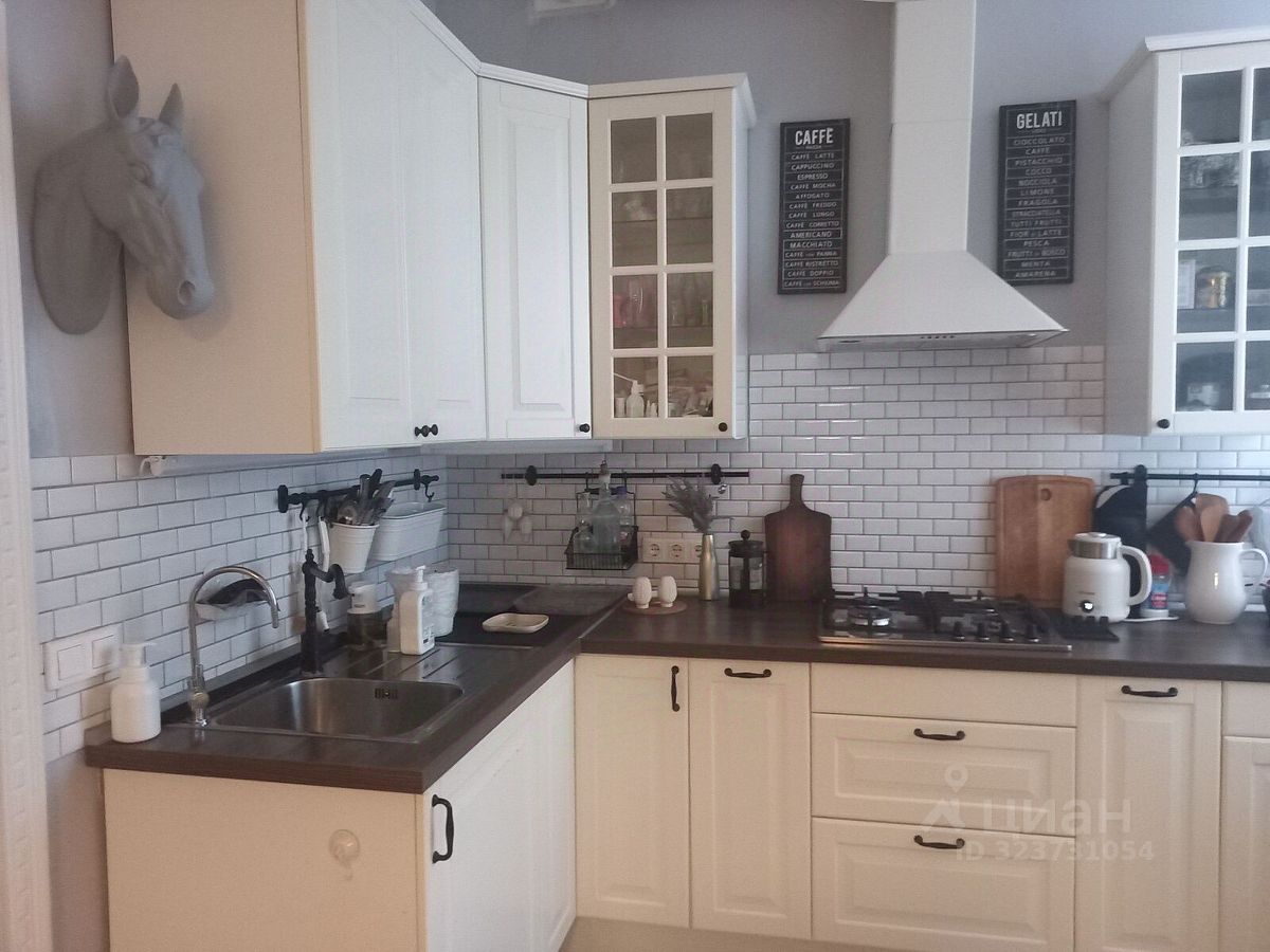 Продажа 2-комн квартиры на вторичном рынке улица Рентгена, 11