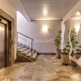 Продажа 4-комн квартиры на вторичном рынке улица Блохина,  д. 13
