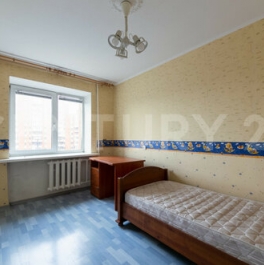 Продажа 3-комн квартиры на вторичном рынке Ветеранов пр-кт,  д. 114,  к. 1