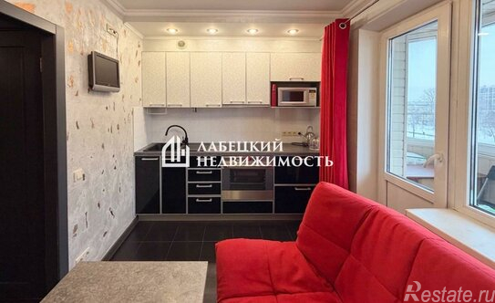 Продажа 1-комн квартиры на вторичном рынке улица Савушкина,  д. 123 к1