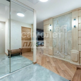 Продажа 9-комн квартиры на вторичном рынке Новоясеневский пр-кт,  д. 9