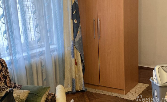 Продажа 1-комн квартиры на вторичном рынке ул Нахимова,  д. 2/30