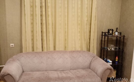 Аренда 2-комн квартиры на вторичном рынке Конюшенная Б. ул,  д. 15