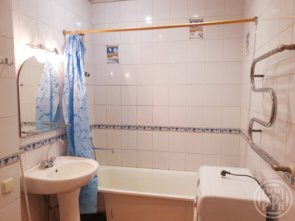 Аренда 2-комн квартиры на вторичном рынке Колокольная ул. ,  д. 15