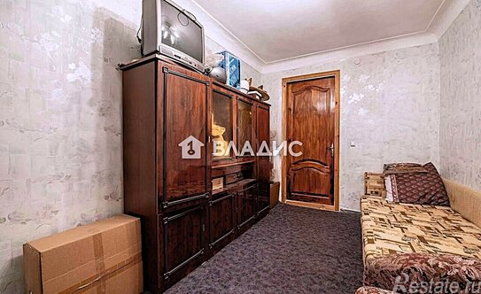 Продажа 3-комн квартиры на вторичном рынке 18-я линия,  д. 19