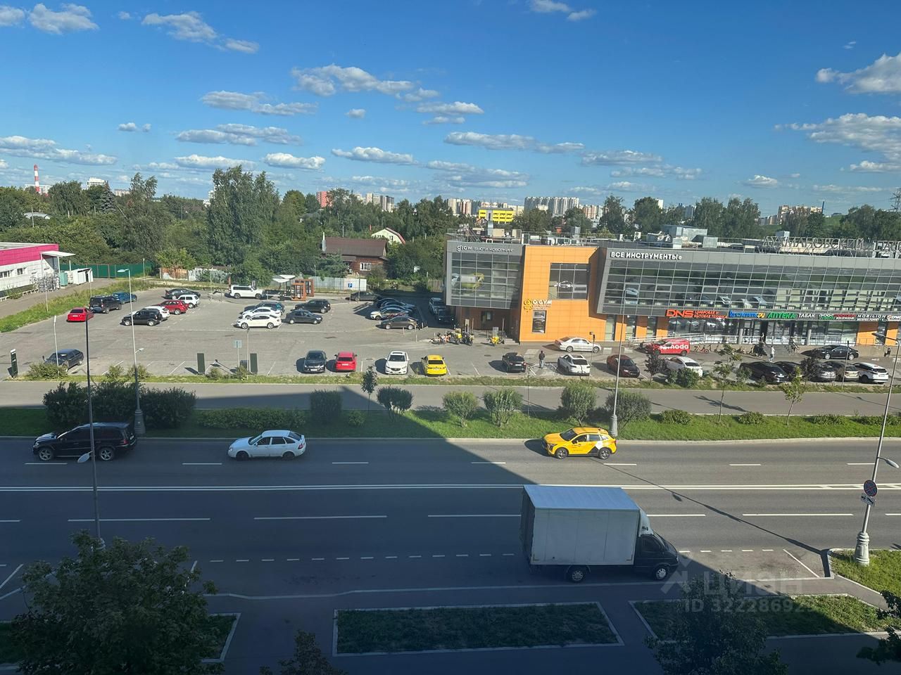 Продажа 1-комн квартиры на вторичном рынке Лухмановская улица, 5