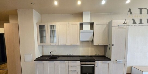 3-комн квартира Машиностроения 1-я ул,  д. 10