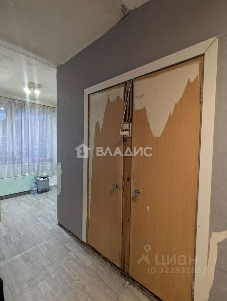 Продажа 1-комн квартиры на вторичном рынке Ленинский проспект, 3