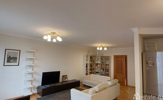 Продажа 4-комн квартиры на вторичном рынке Кораблестроителей ул,  д. 30