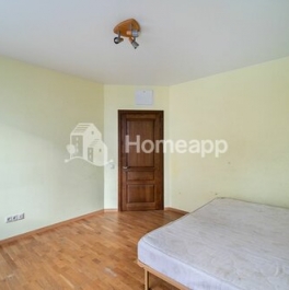 Продажа 3-комн квартиры на вторичном рынке Одинцово, ул Кутузовская,  д. 72А