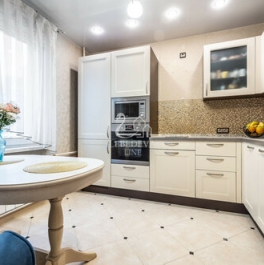 Продажа 1-комн квартиры на вторичном рынке Долгоозёрная улица,  д. 41 к2