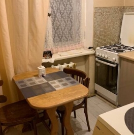 Продажа 2-комн квартиры на вторичном рынке Ленинградская улица,  д. 58