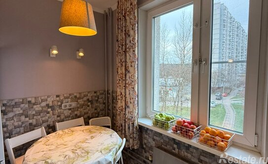 Продажа 1-комн квартиры на вторичном рынке Балаклавский пр-кт,  д. 46А