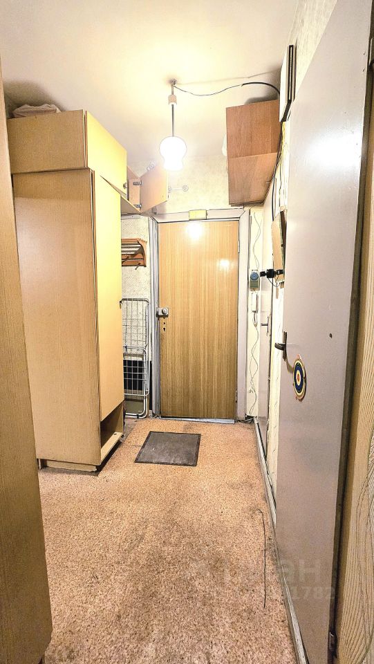 Продажа 1-комн квартиры на вторичном рынке Индустриальный проспект, 17К3