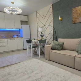 Продажа 3-комн квартиры на вторичном рынке ул Вертолётчиков,  д. 21,  к. 4