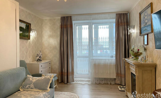 Продажа 1-комн квартиры на вторичном рынке Мурино г, Воронцовский б-р,  д. 5,  к. 4