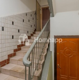 Продажа 2-комн квартиры на вторичном рынке улица Климашкина,  д. 15
