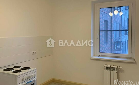 Продажа 3-комн квартиры на вторичном рынке Кварцевая ул,  д. 5 к1