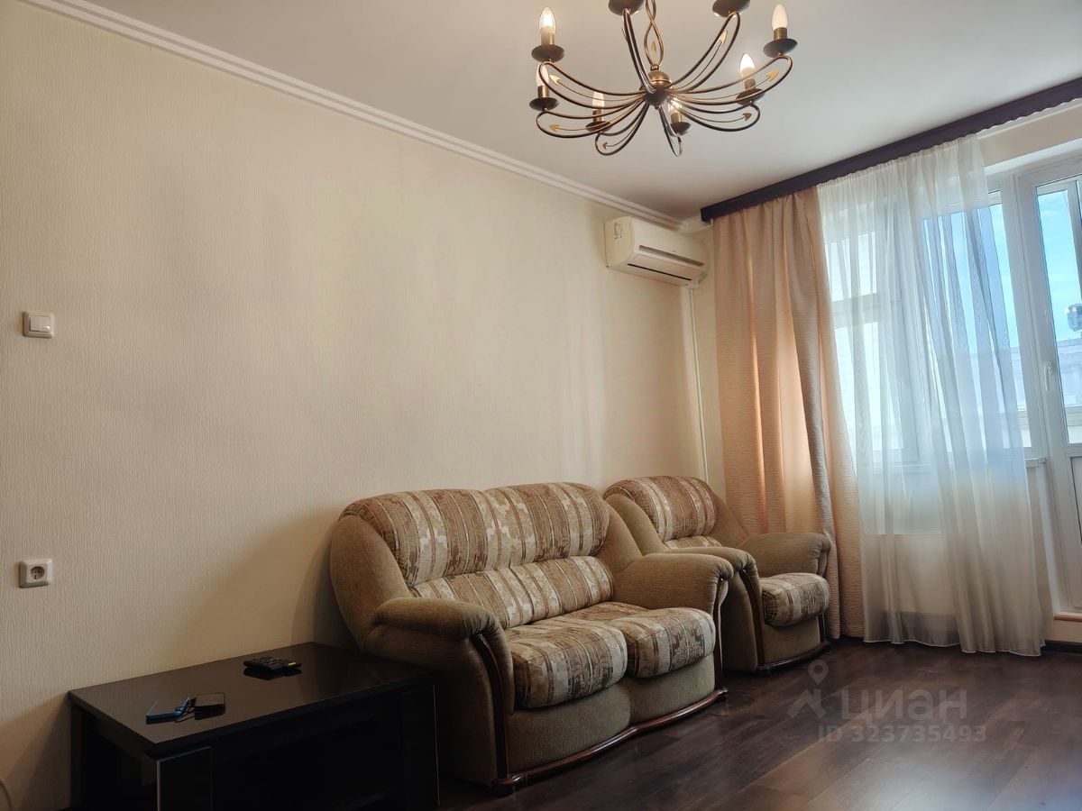 Аренда 2-комн квартиры на вторичном рынке Озерная улица, 4к1