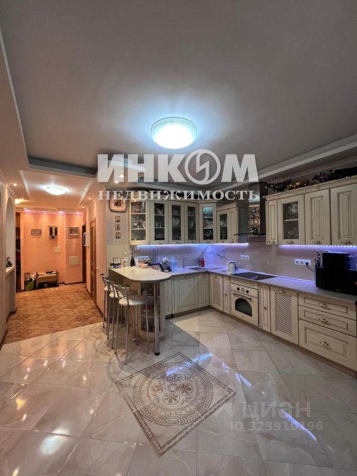 Продажа 3-комн квартиры на вторичном рынке Химки, Молодежная улица, 2А
