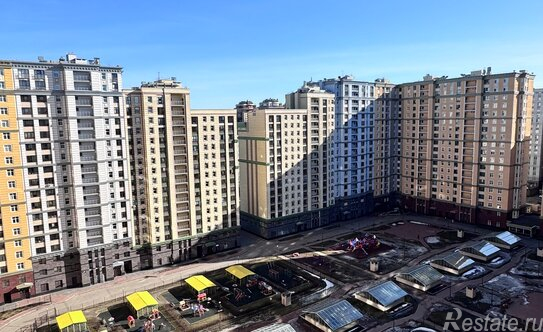 Продажа 1-комн квартиры на вторичном рынке Московский пр-кт,  д. 73,  к. 5