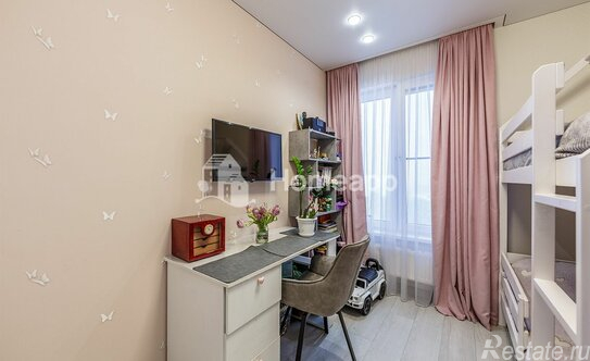 Продажа 4-комн квартиры на вторичном рынке Одинцово, ул Маршала Бирюзова,  д. 7,  к. 3