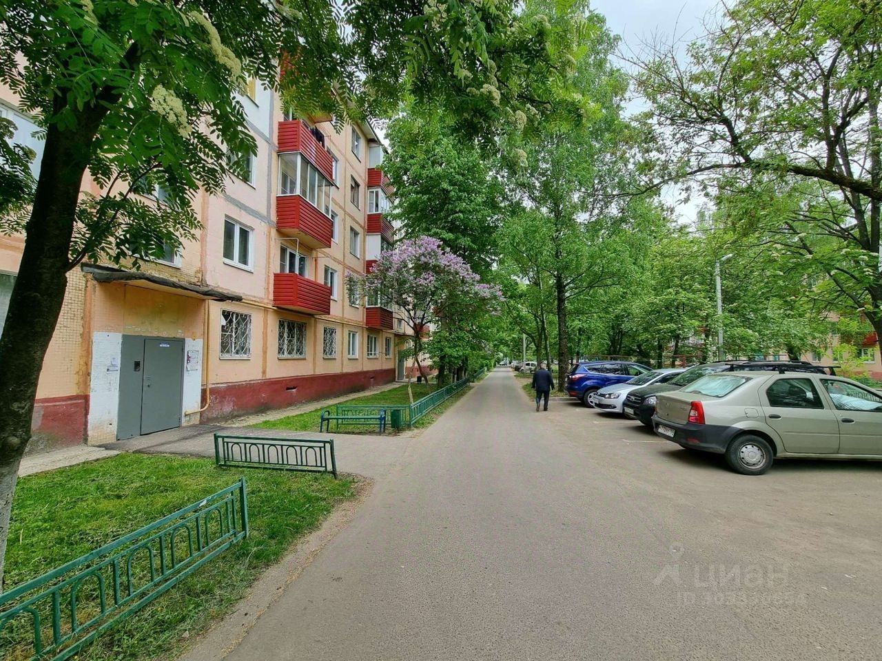 Продажа 1-комн квартиры на вторичном рынке Чехов, улица Мира, 10