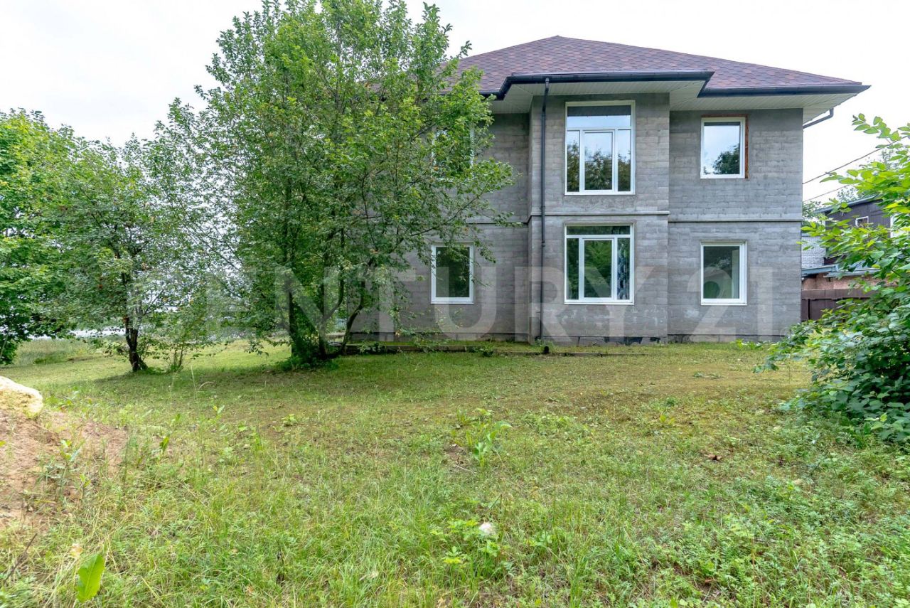 Продажа дома Ломоносов, Морская улица, 48