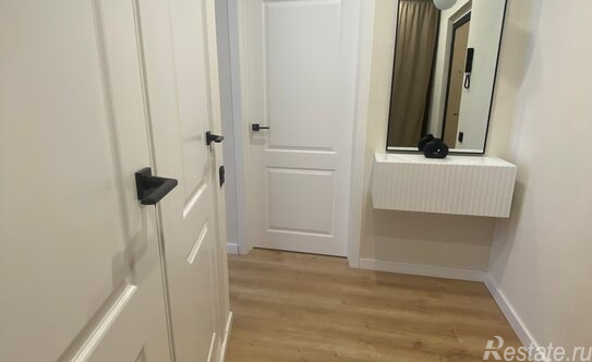 Продажа 1-комн квартиры на вторичном рынке Купчинская ул,  д. 8 к1