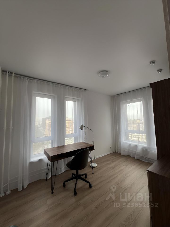 Аренда 2-комн квартиры на вторичном рынке Белая Дача мкр, Котельники, 27