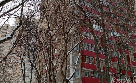 Продажа 2-комн квартиры на вторичном рынке ул Новаторов,  д. 4,  к. 5