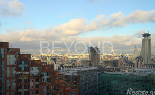 Продажа 2-комн квартиры на вторичном рынке Летниковская улица,  д. 11 к1