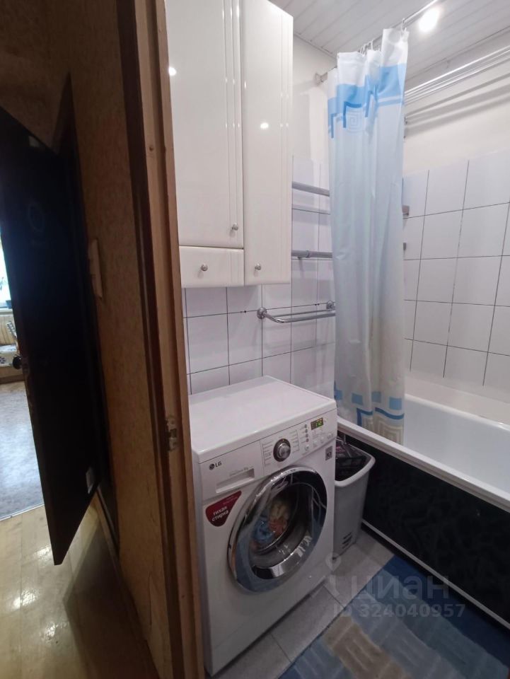 Аренда 2-комн квартиры на вторичном рынке 1-я Вольская улица, 7к1