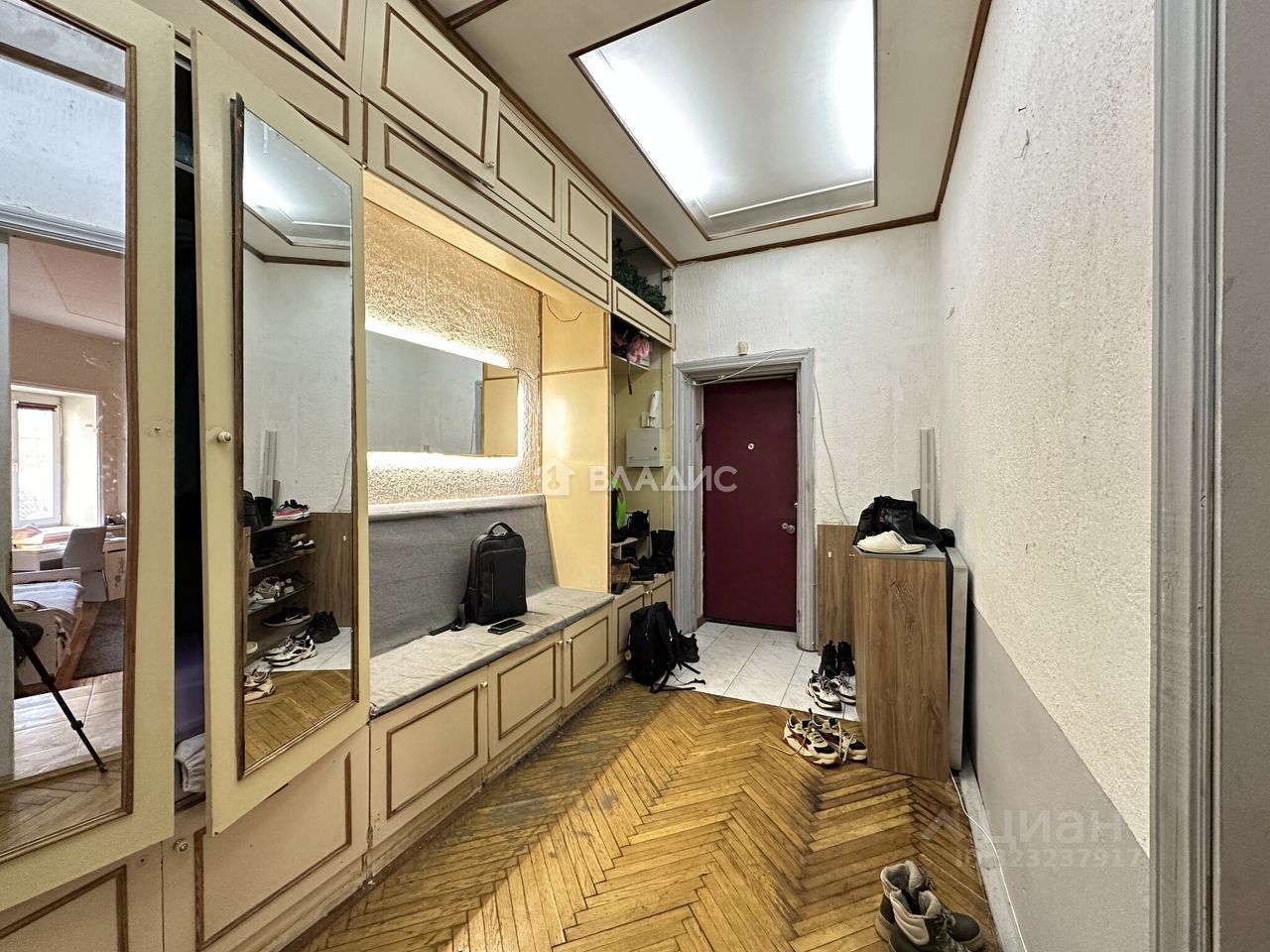 Продажа 3-комн квартиры на вторичном рынке Конаковский проезд, 8К2